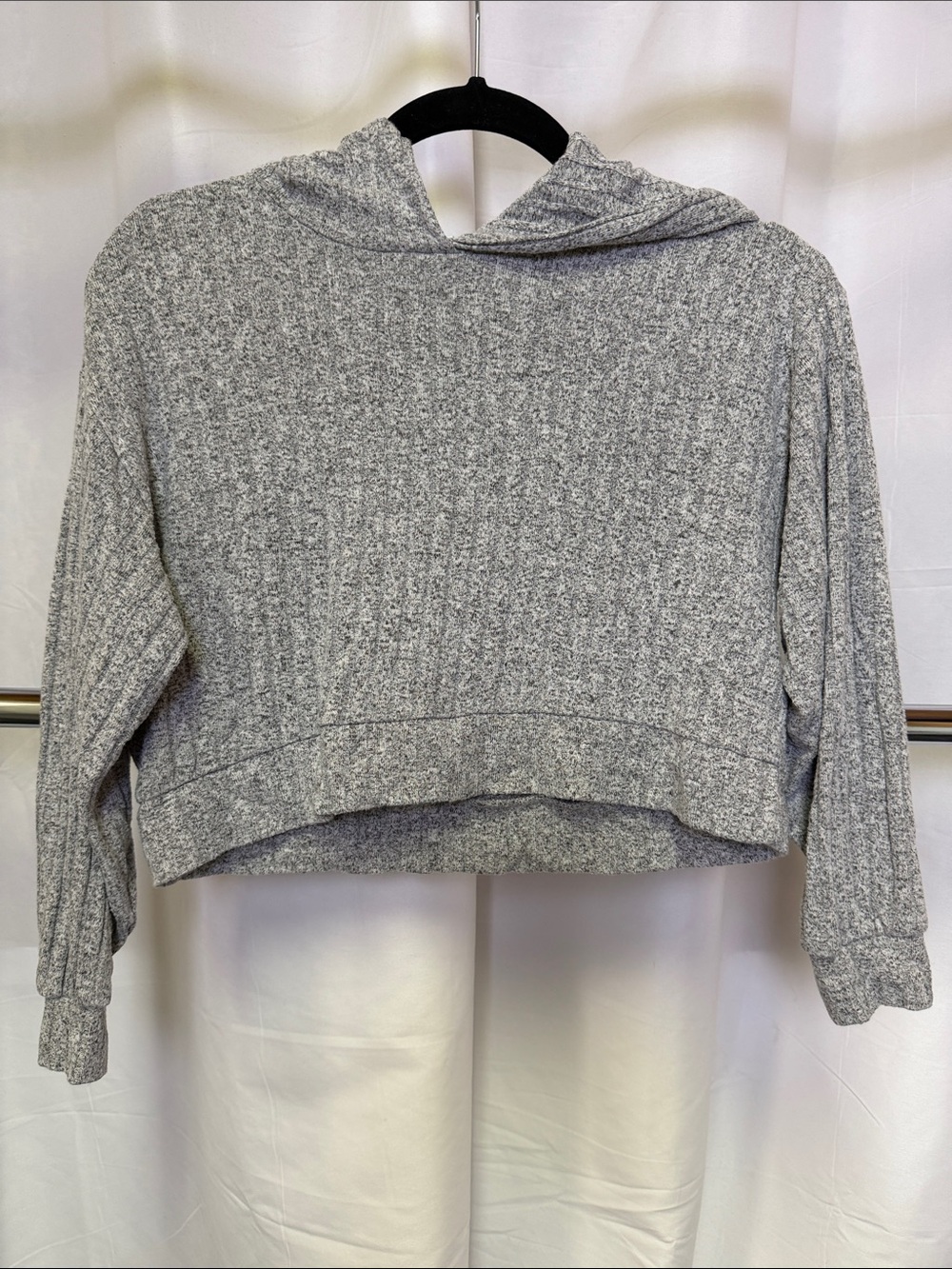 GAP kids Softspun Rib Hoodie Light Gray Cropped Pullover M (8)
